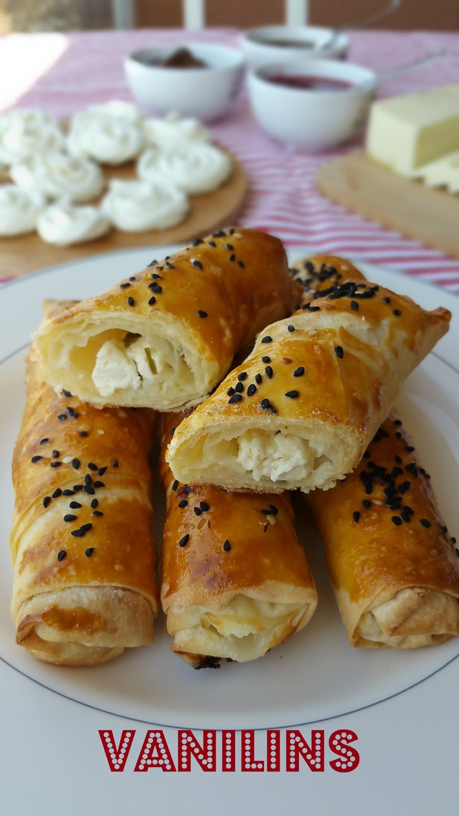 peynirli börek sosu
